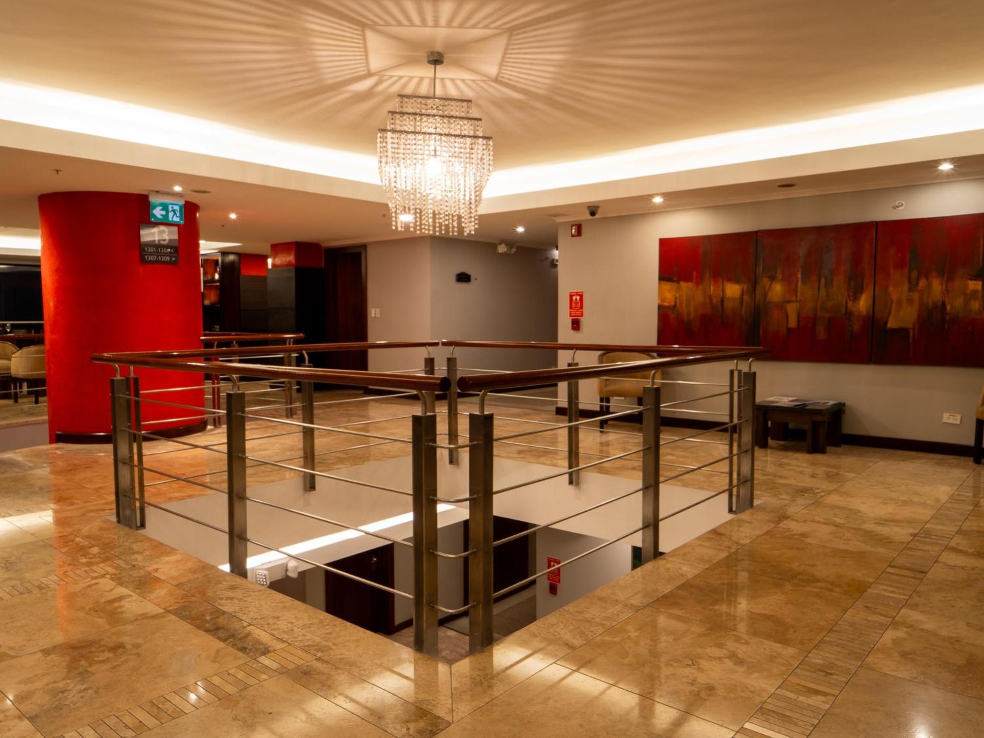 Swissotel Кито Экстерьер фото