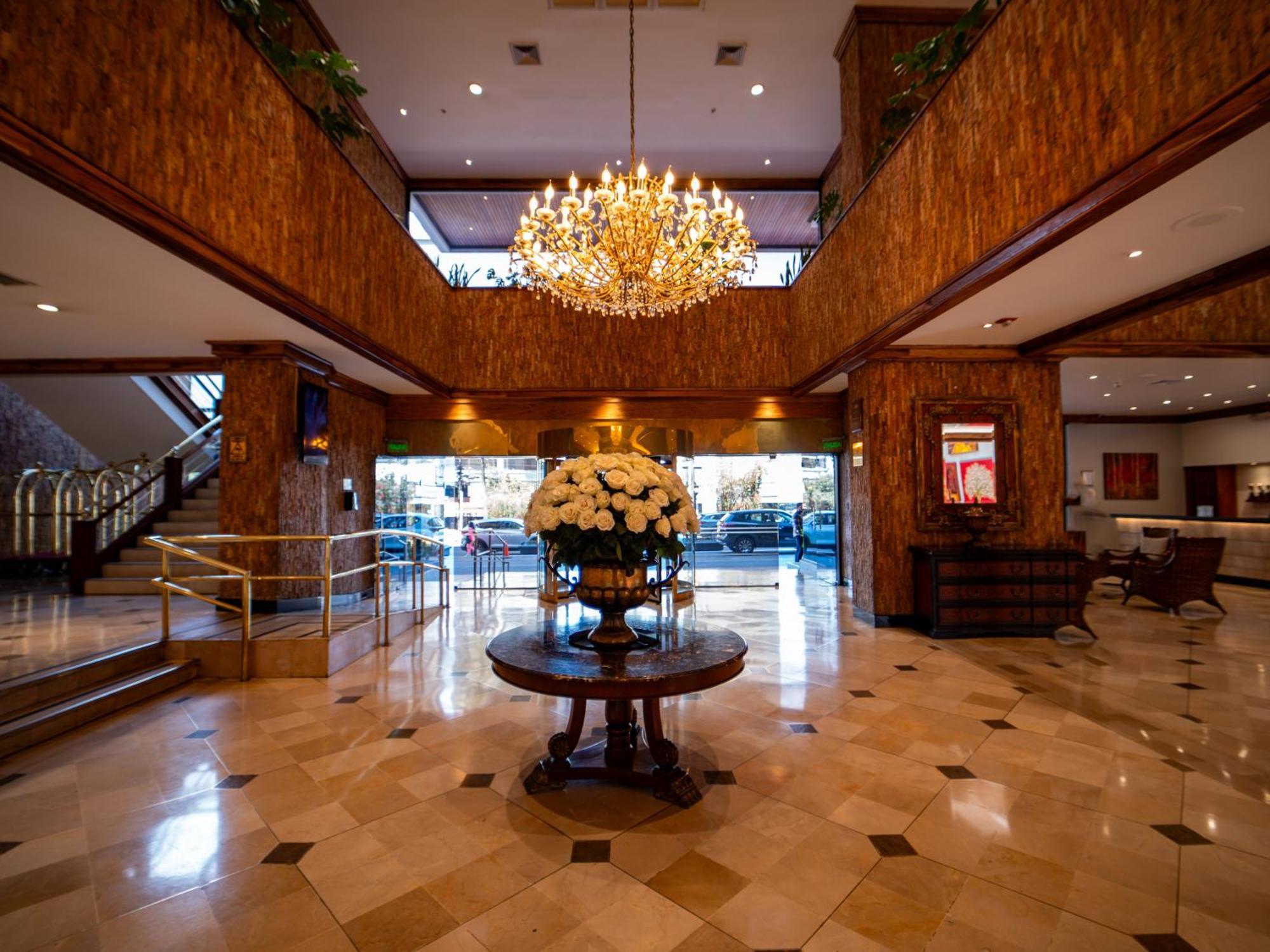 Swissotel Кито Экстерьер фото